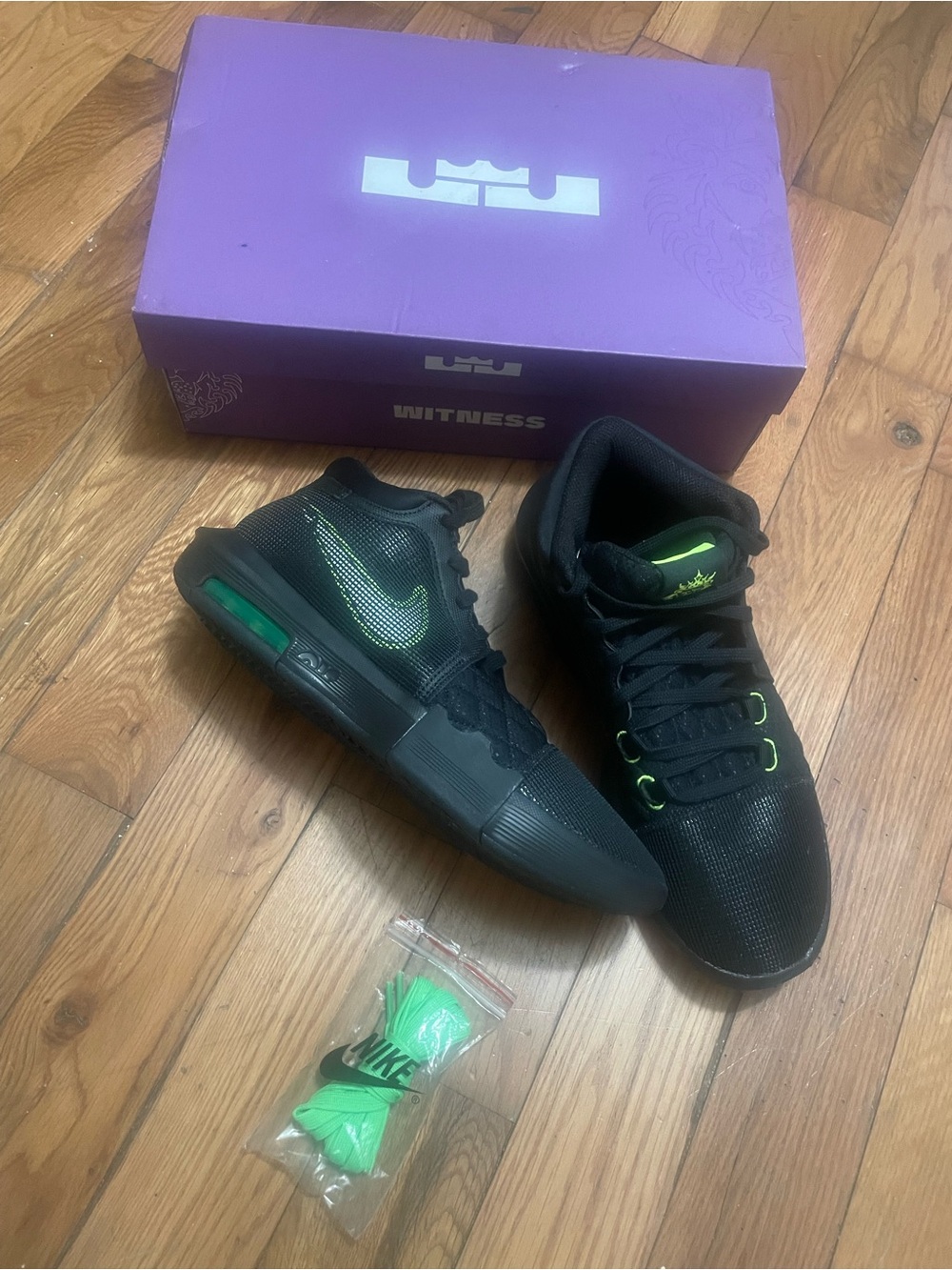 Nike Men’s Basketball Shoes — Black & Neon Green Accents